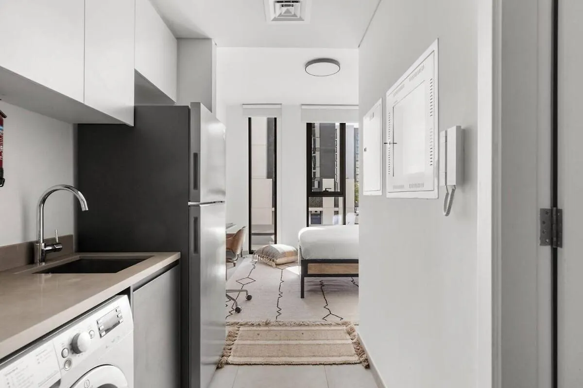 Sahab - Chic Studio At Solo Building Sharjah Appartamento